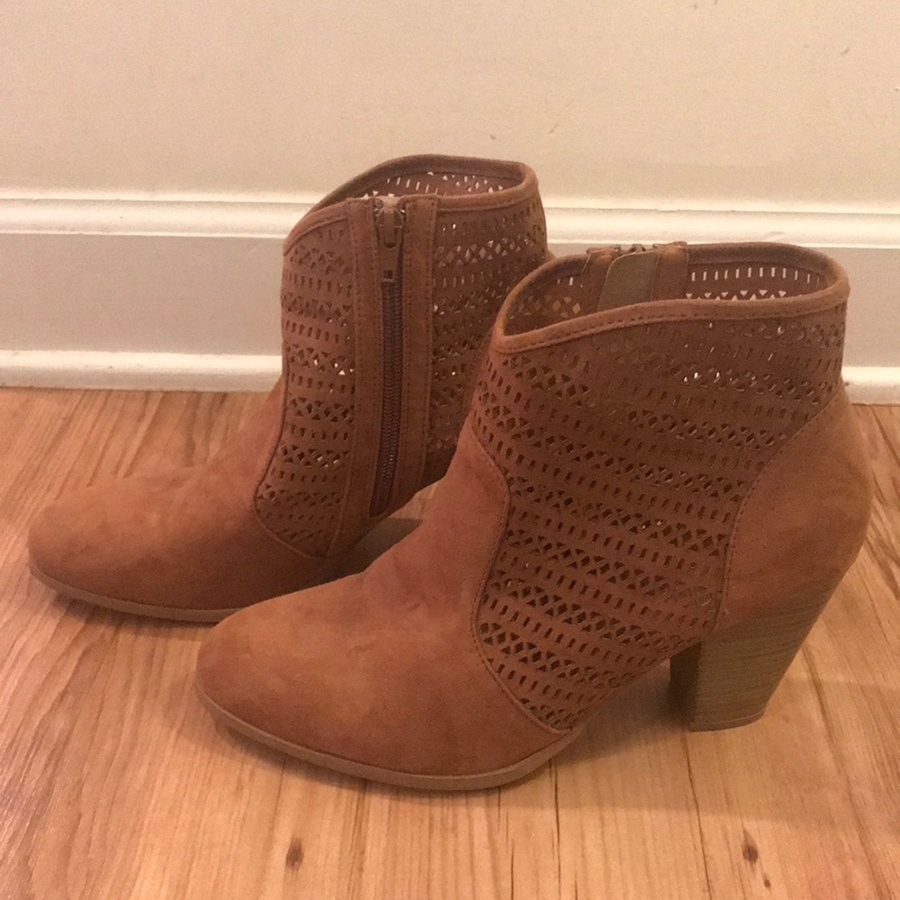 Womens Brown Boutique Booties. Size 10